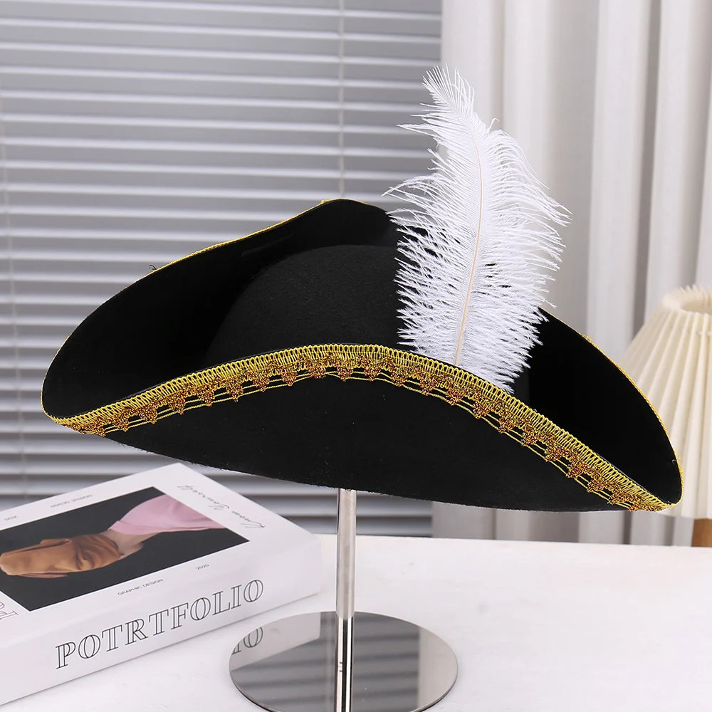 

Fashionable Minimalist Cosplay Hat with Feathers Stage Performance Party Pirate Cap Elegant Versatile Accessory