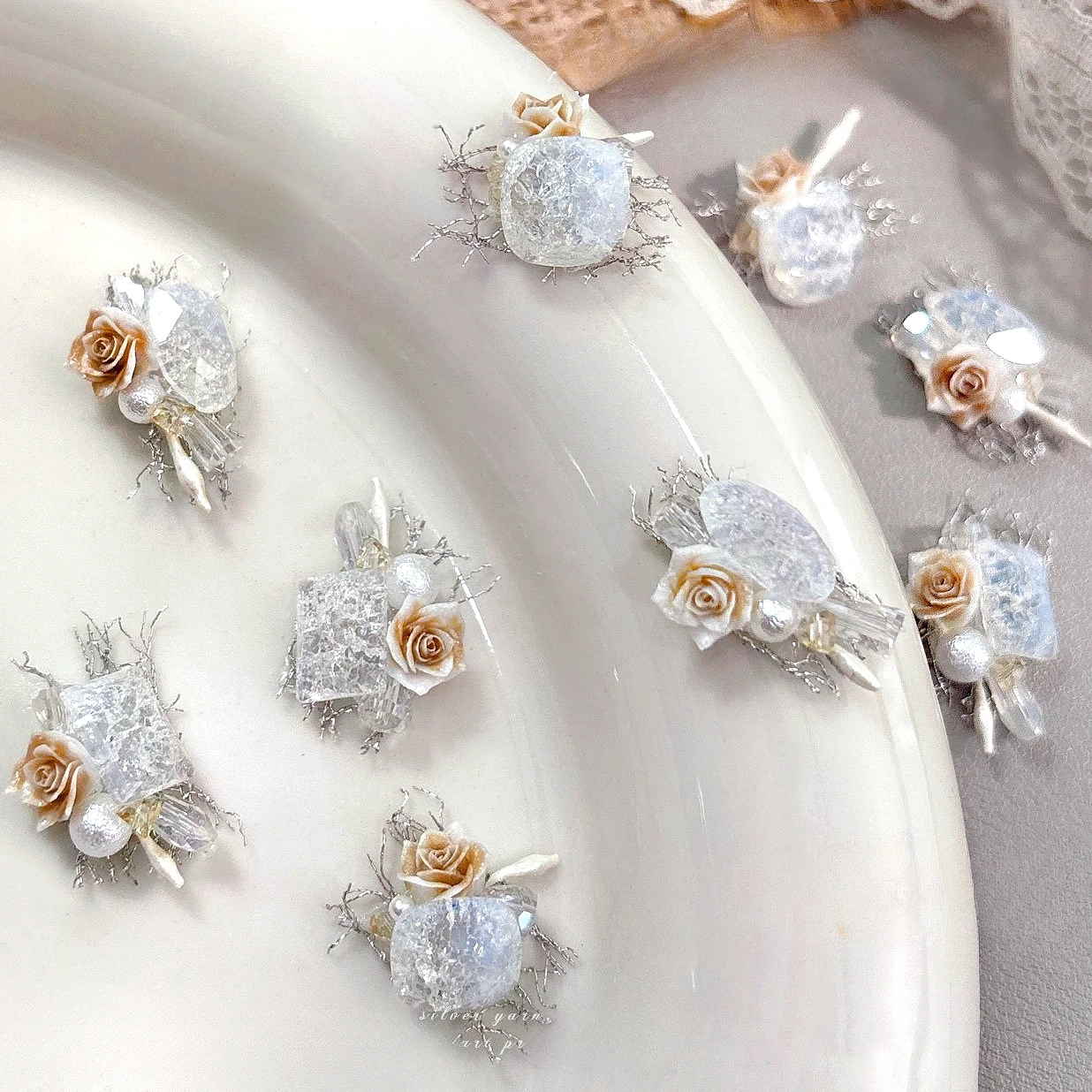 Organza Kamelia Kwiatowa Ozdoba Kryształowe Cyrkonie Koronka Perła Kokarda Róża Serce Urok Dekoracje do Paznokci Akcesoria Narzędzia