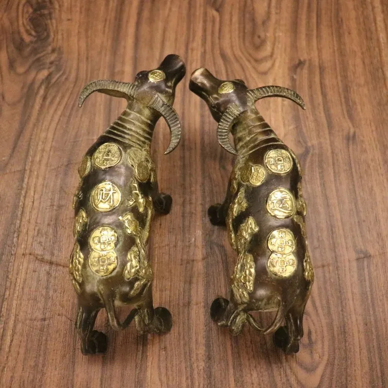 craft ornaments: "Raging Bull" - Golden Ox, Zodiac Ox, a pair of bronze ox home decorations