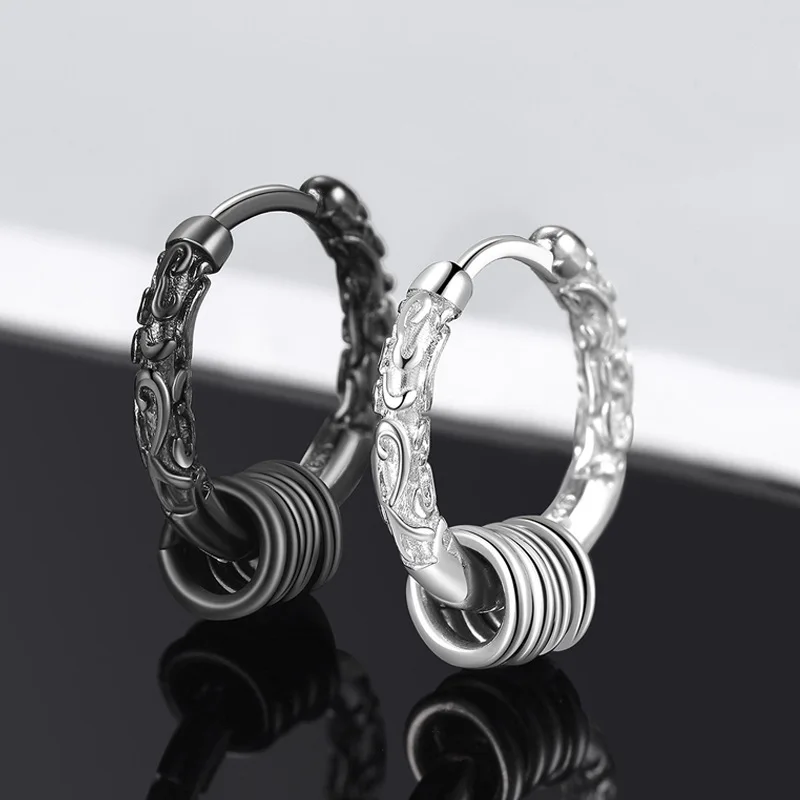 New trendy gold corkscrew earrings - unique individual hip-hop style earrings for both men and women, in a trendy design.