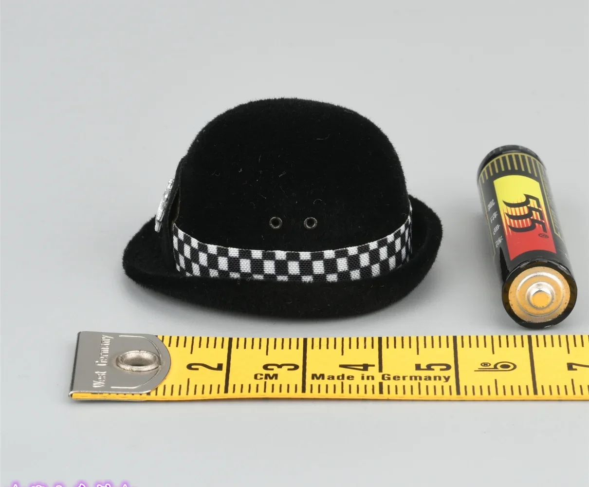 MMS9007B 1/6 Scale Female Soldier Hat Model for12'' Police