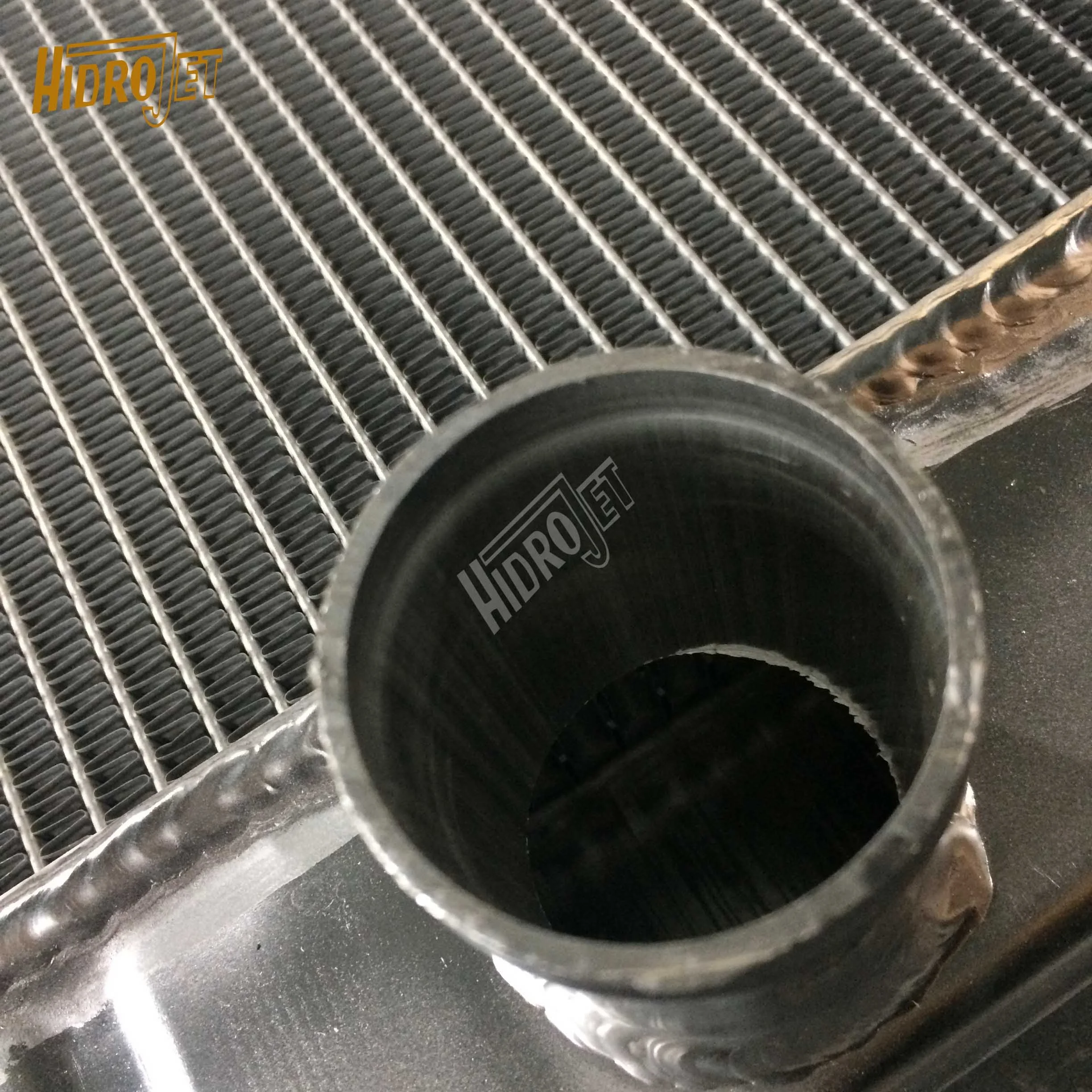 High Quality 204-0983 2040983 Cooling Radiator Water Tank Assy For E330C Excavator Construction Machinery Parts
