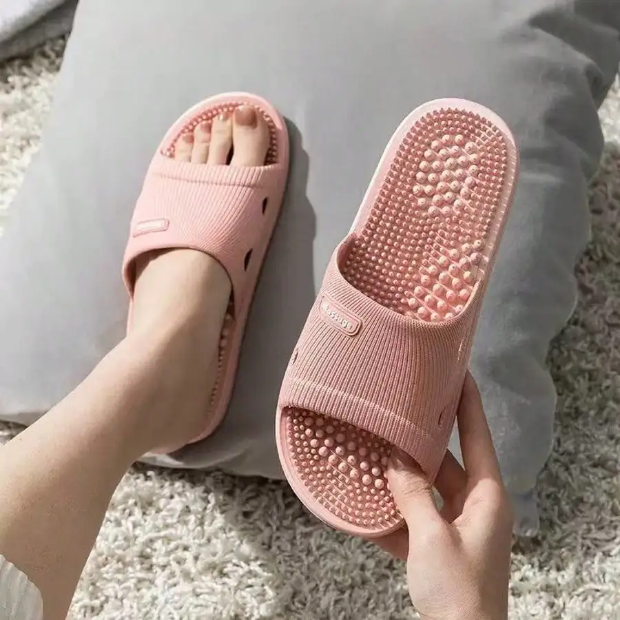 

1 Pair Unisex Massage Slippers, Summer Bathroom Shower Anti-Slip Shoes (Massage Point Heights Vary Randomly), Men's/Women's Slippers, Functional Bathroom Slippers, Beach Casual Massage Slippers, Mother's Day Gift