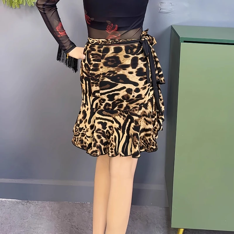 

Юбка для латинских танцев для взрослых и женщин, новинка 2025, цельный цветочный костюм с двусторонней бахромой, современный стиль, танцевальный костюм национального стандарта