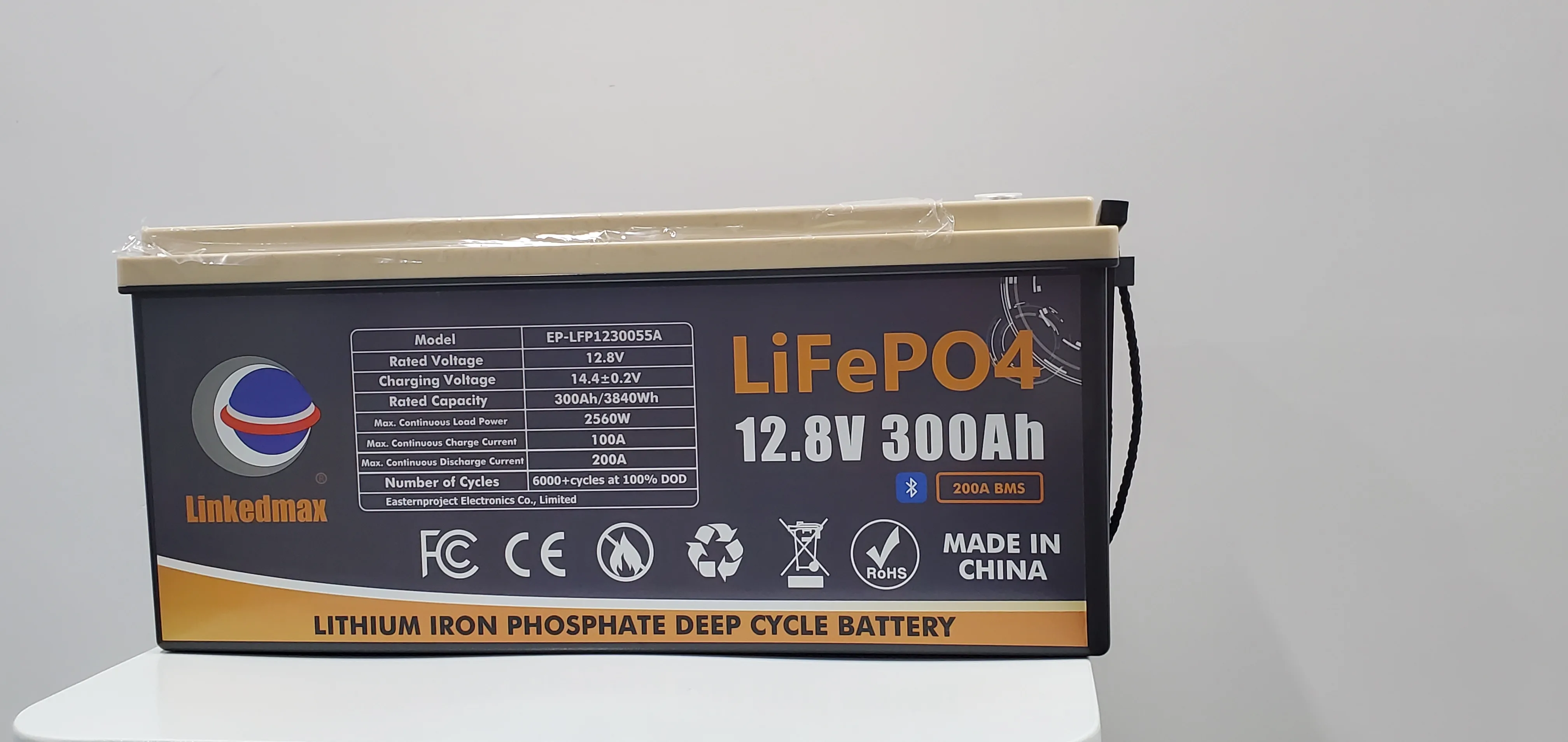 Lifepo4  battery Grade A 12.8V 300ah  Lithium ion phosphate   for for Solar Power System RV Campers Golf Cart Off-road