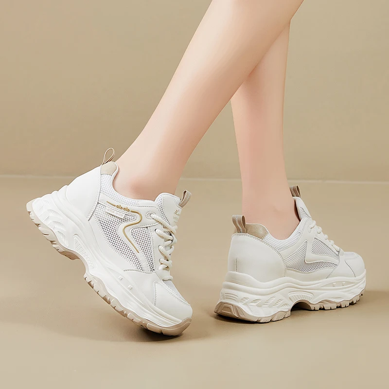 

Spring new women's sports shoes, fashionable, breathable, lightweight, non-slip, wear-resistant, casual sports shoes, flat shoes