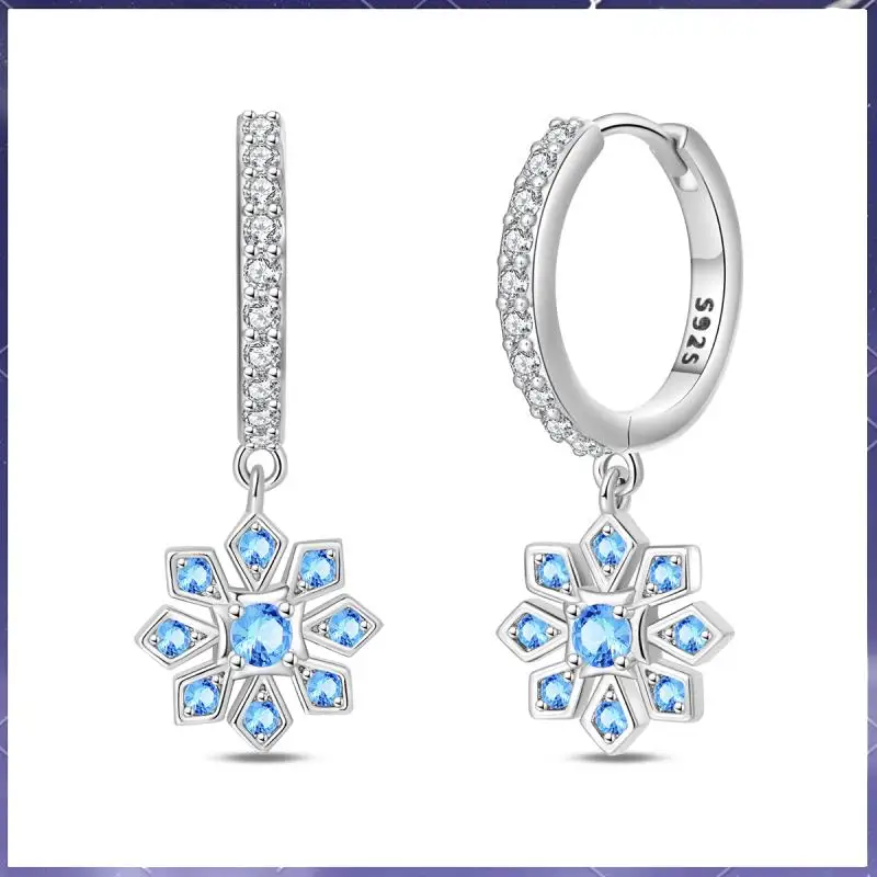 

925 silver fashionable ice flower earrings, women's gifts, engagement jewelry, and souvenirs