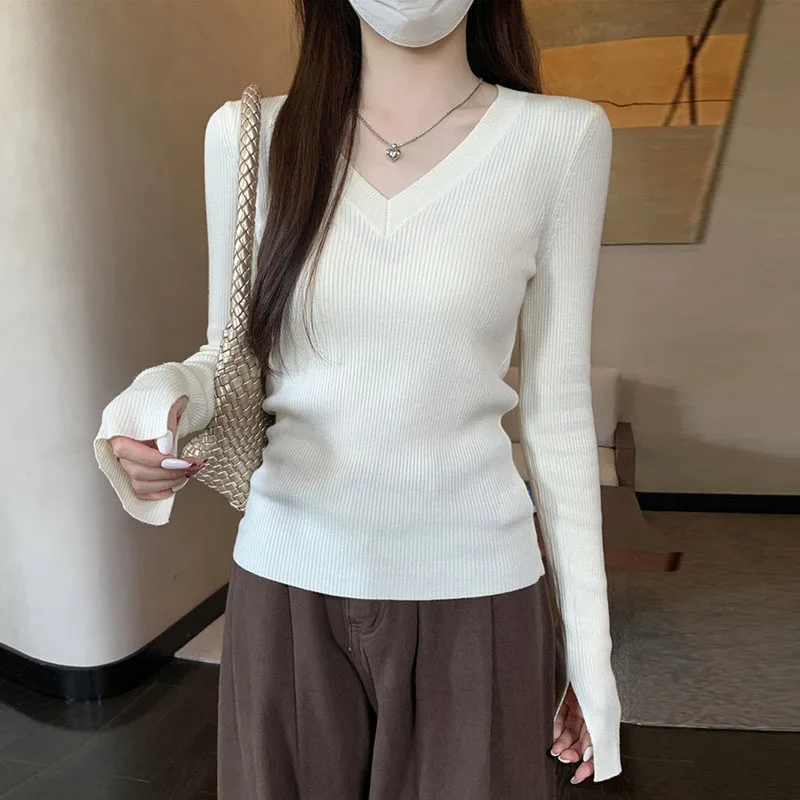 セーター黒長袖ニットセーター女性プルオーバー新しい V ネックスリムニットセータープルオーバー女性トップス女性服 Q2075