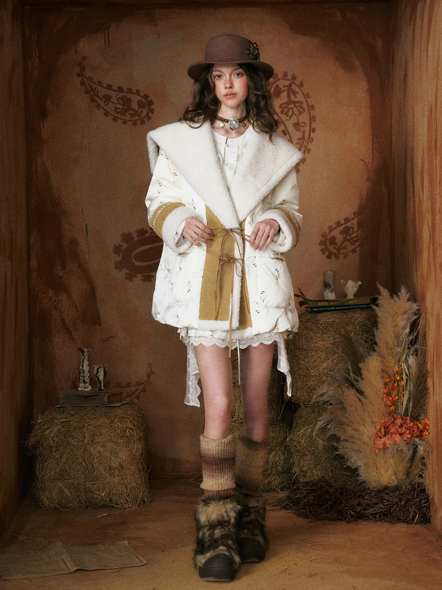 

Зимняя утепленная куртка Street Noise 2025 с вышитым воротником-стойкой, женская, свободного кроя, теплая верхняя одежда для повседневной носки, стандартный крой