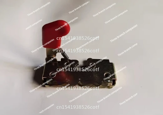 

Dongfeng tractor accessories front cover hood lock