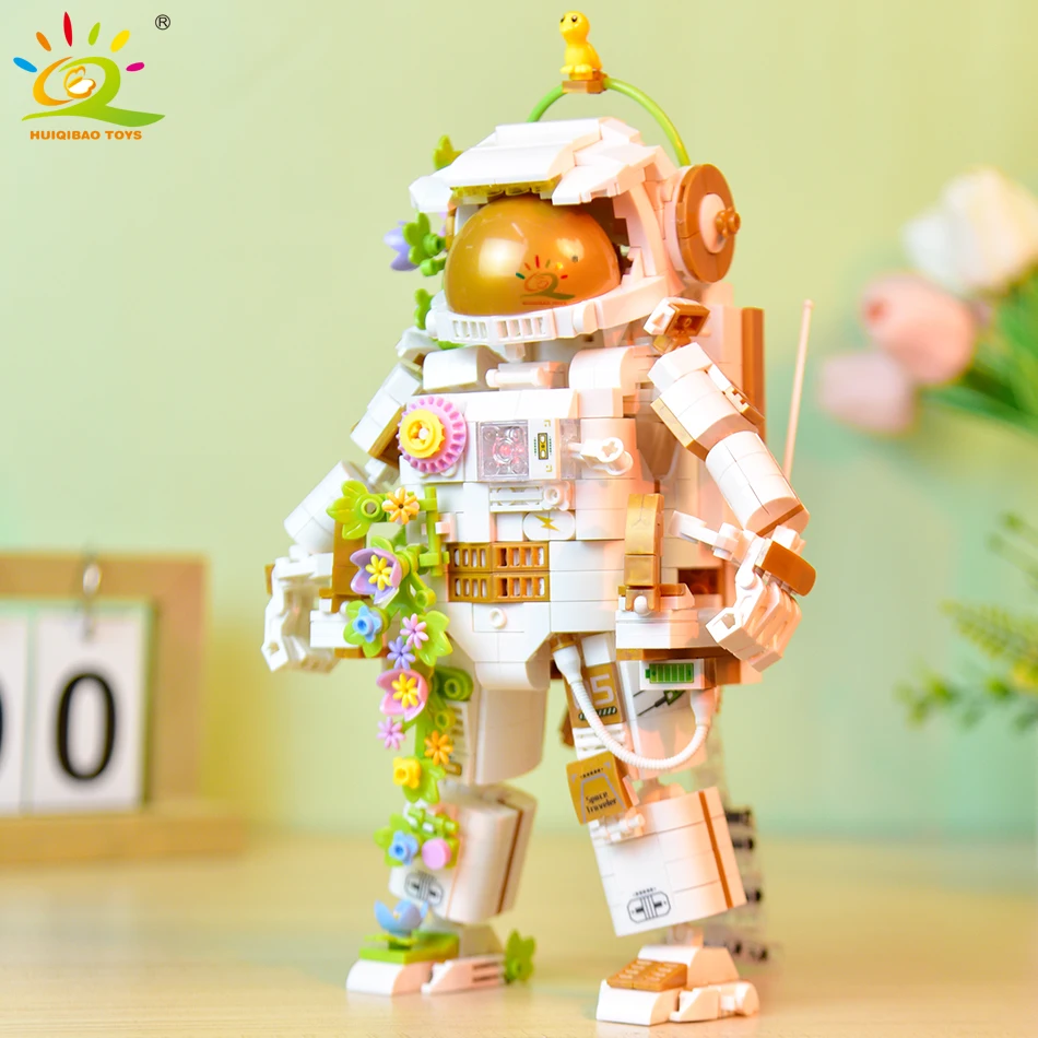 HUIQIBAO 1144PCS Space Astronaut Figures with Flower Building Block Model MOC Aerospace Man Ornament Bricks Toy For Children