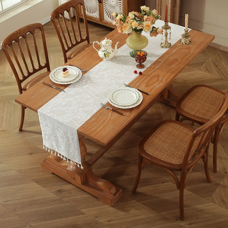 Elegant Table Runner Tablecloth Tassel Hollow Out Tree Track on Table Kitchen Linens Home Party Decor Items Wedding Decorations