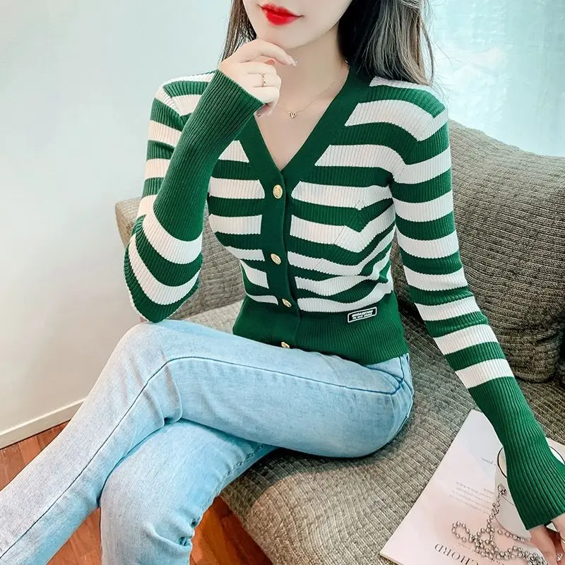 Striped Knitted Cardigan for Women Autumn Winter New V-neck Sweater Design Slim Fashionable Base Top