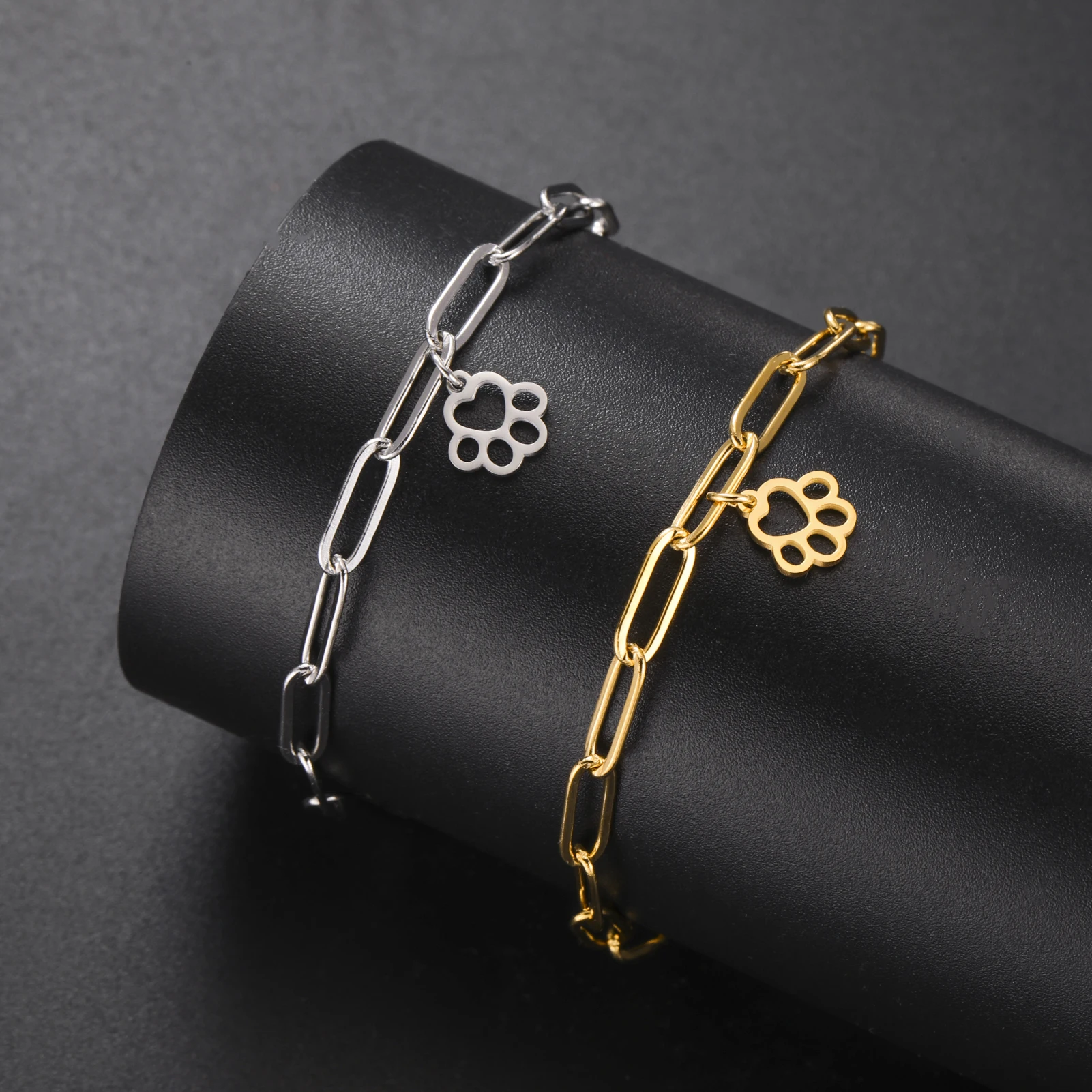 Sipuris Dog Paw Hollow Women\'s Bracelet Stainless Steel Rectangular Chain Hip Hop Vintage Pendant Jewelry Valentine\'s Day Gift