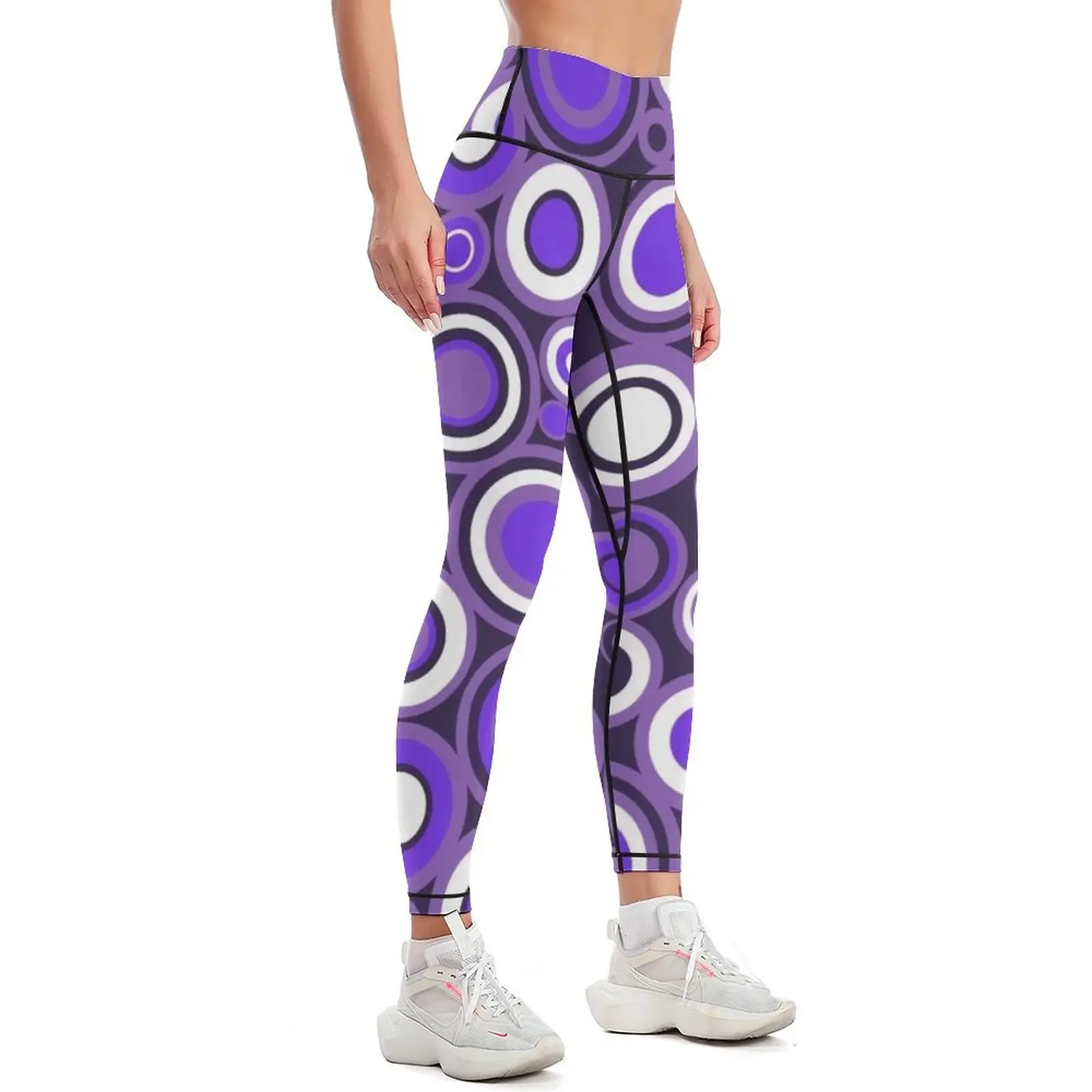 Ultra Violet, Purple and White Circle Retro Pattern Leggings Women sportwear Female legging pants Womens Leggings