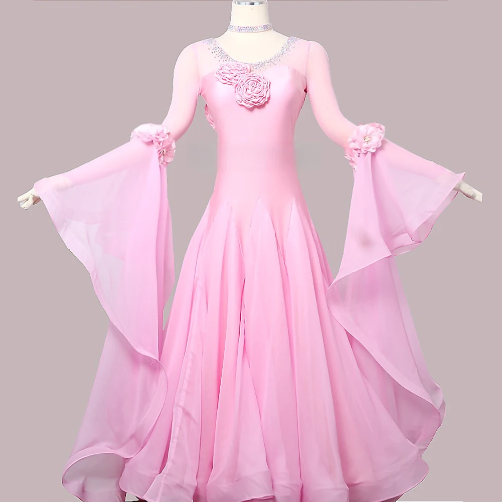 High-End-Party-Gesellschaftstanzkleid mit langen Ärmeln, Damenbekleidung, Strass, Flamenco, eleganter rosa Übungsanzug mit Rundhalsausschnitt