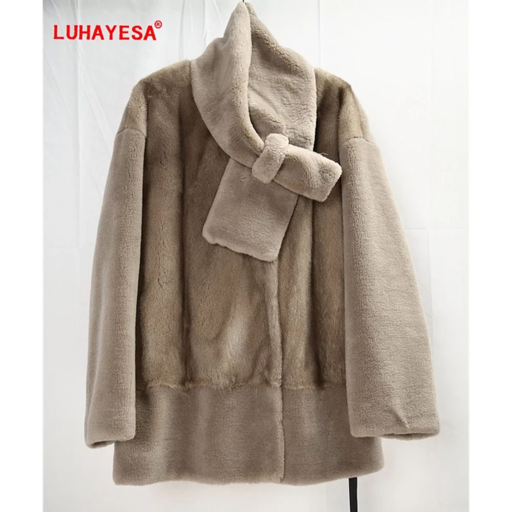 

2023 New Women Mink Fur Merino Sheepskin Fur Shearling Clothing Winter Warm Real Fur Clothing