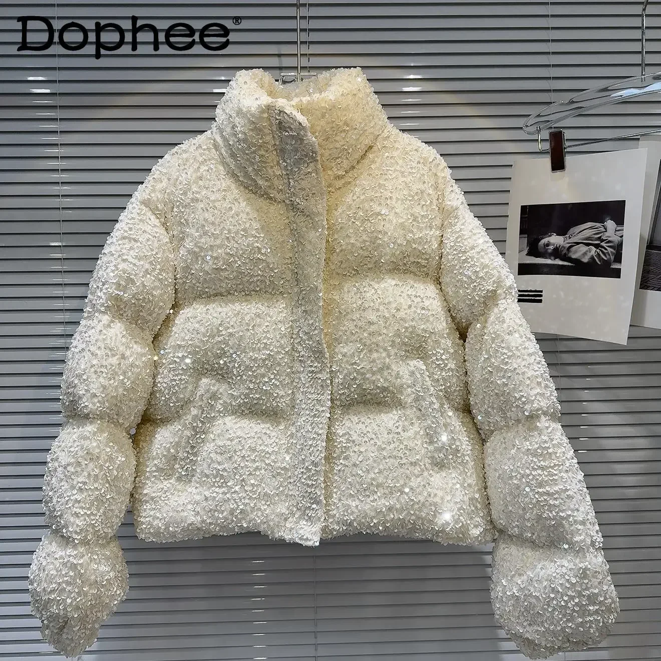 Sparkling Sequins Heavy Industry Warm Bread Jacket Womens 2024 Winter New Sweet and Cool Girls Down Jacket Milky White