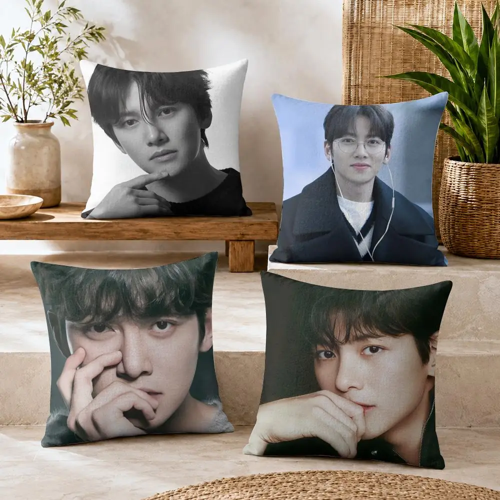 J-Ji Chang Wook Cushion Cover Premium Linen Pillow Cover Durable Soft Breathable Washable Home Decor Cushion Case