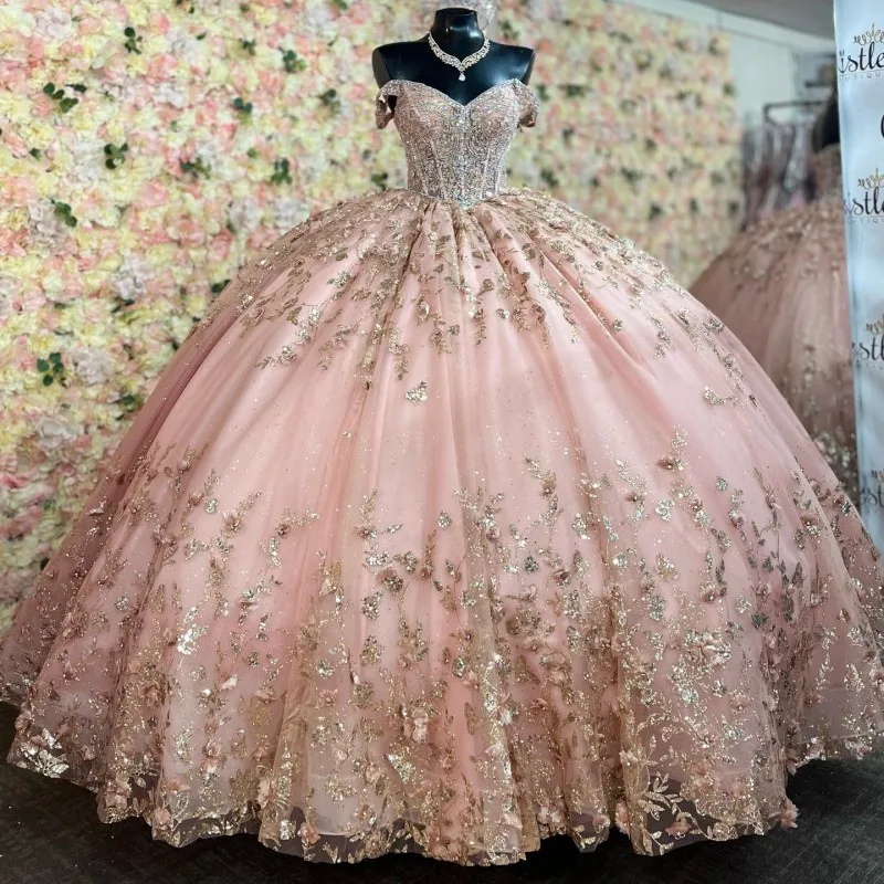 

2024 Quinceanera Dresses Gold Flower Applique Sweetheart Off The Shoulder Girls Birthday Party Prom Gowns Princess 15 16