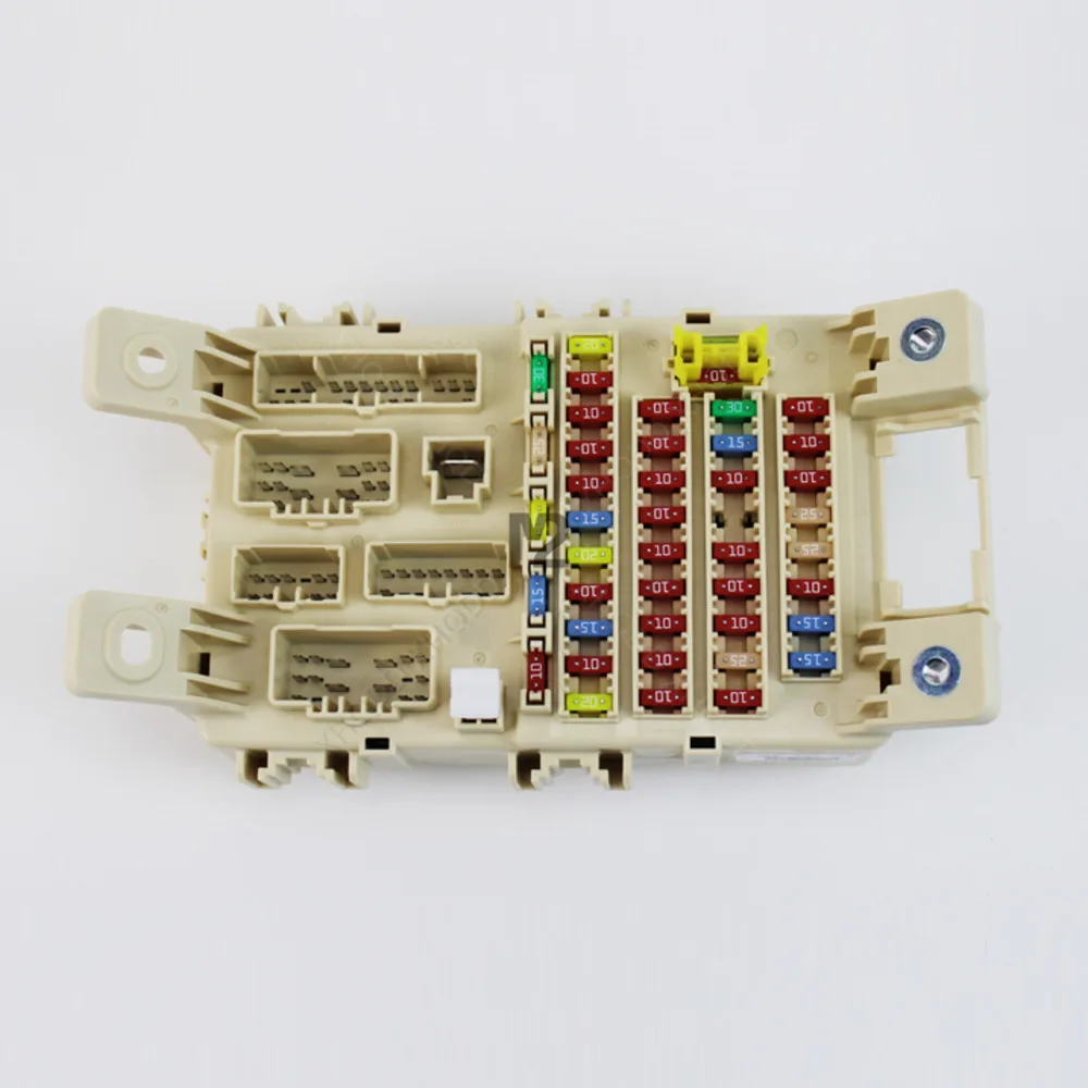 Interior Relay Fuse Box For JAC Shuailing T8 Pickup Factory Special Indoor Electrical Box Assembly Auto Parts