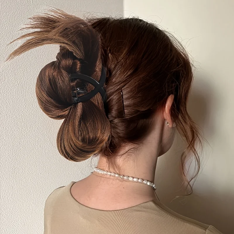 Synthetic Low-tied hair bun with grabber female flat head artifact fluffy back of the head lazy feeling coiled hair artifact wig