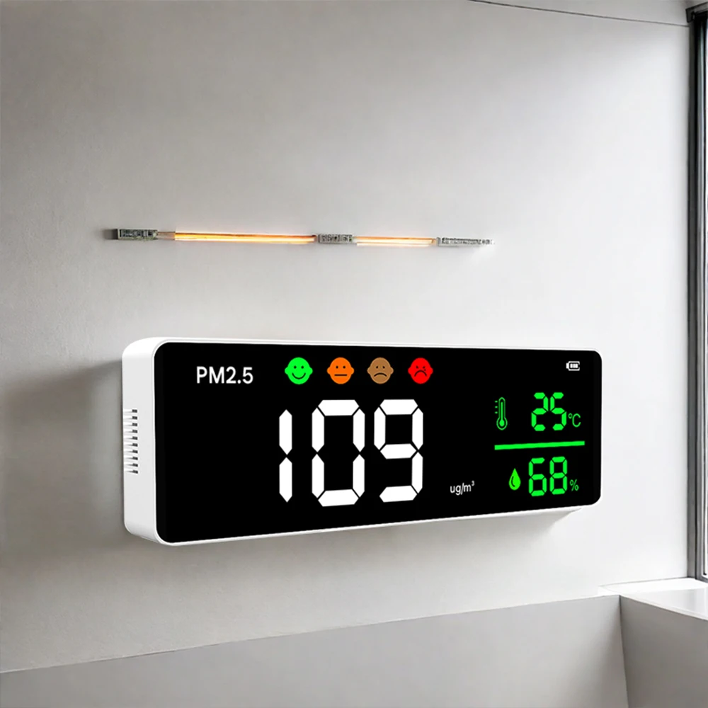 Portable PM2.5 Air Quality Detector Highly Accurate Sensitive Temperature Humidity Monitor Household Indoor PM2.5 Gas Detector