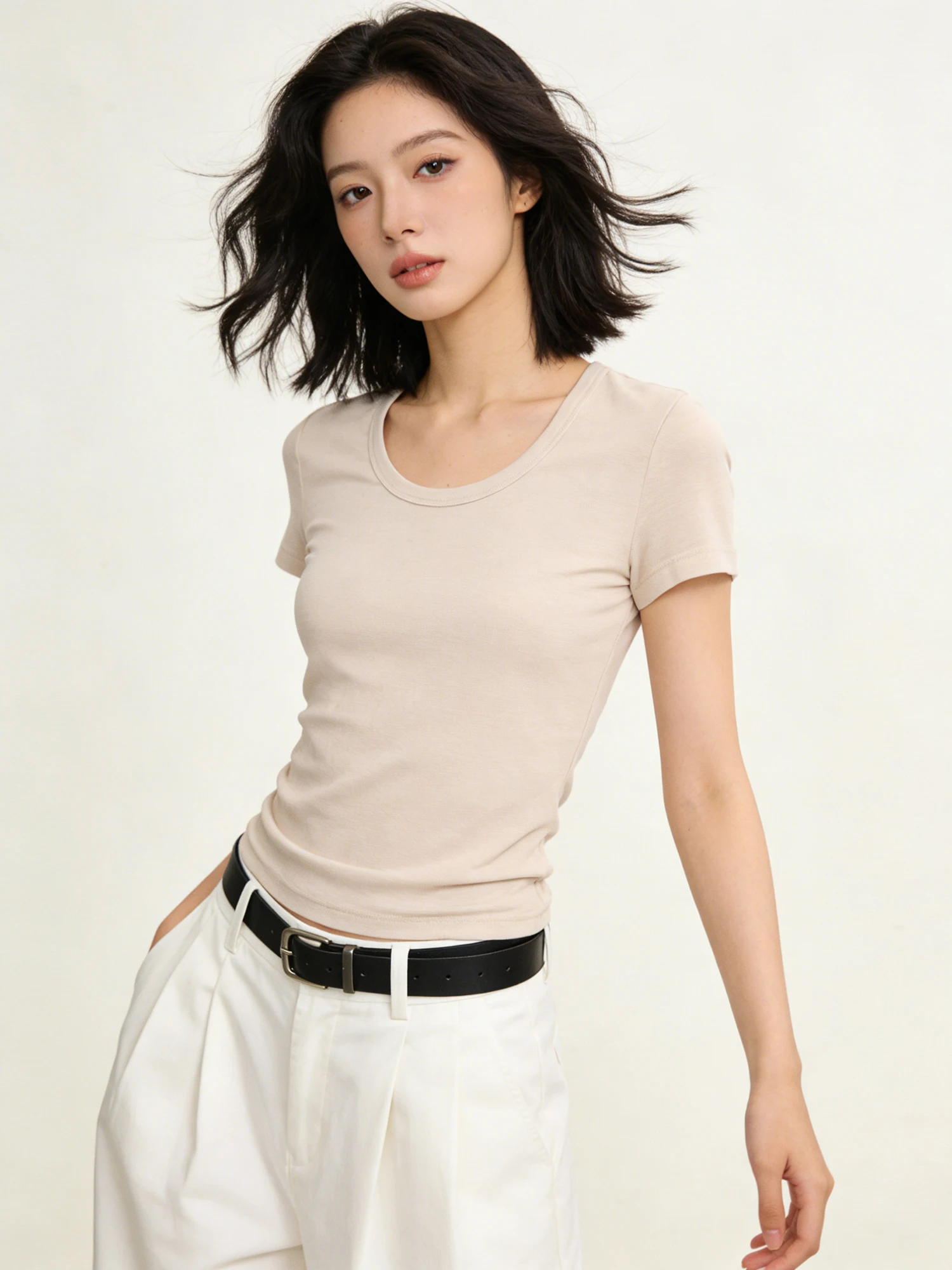 Lcelly Wool Short Sleeve U-Neck T-Shirt Women's Slim Fit Summer New Oats Color Knitted Top Fashion Simple Style Body Shaping