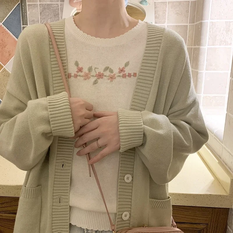 Prairie Chic Knitted Tops Women Handmade Floral Embroidery Loose Tee for Sweet Girl Kawaii Clothes