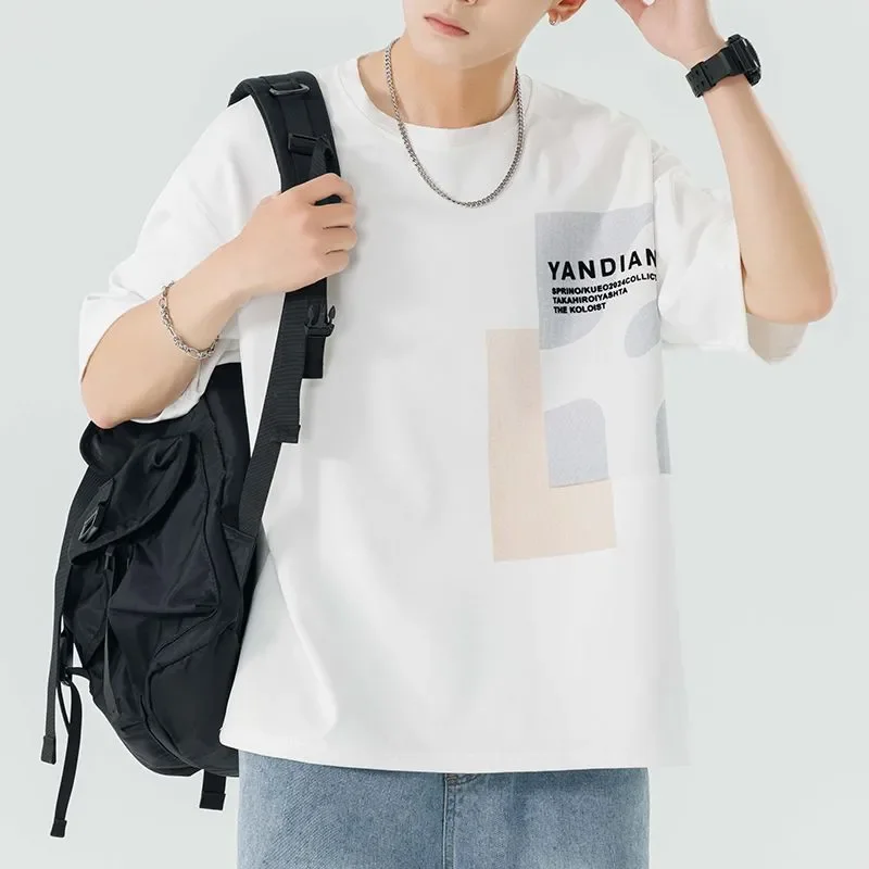Comfortable Men's Casual T-Shirt With Abstract Print Round Neck Short Sleeve Breathable Daily Wear Style