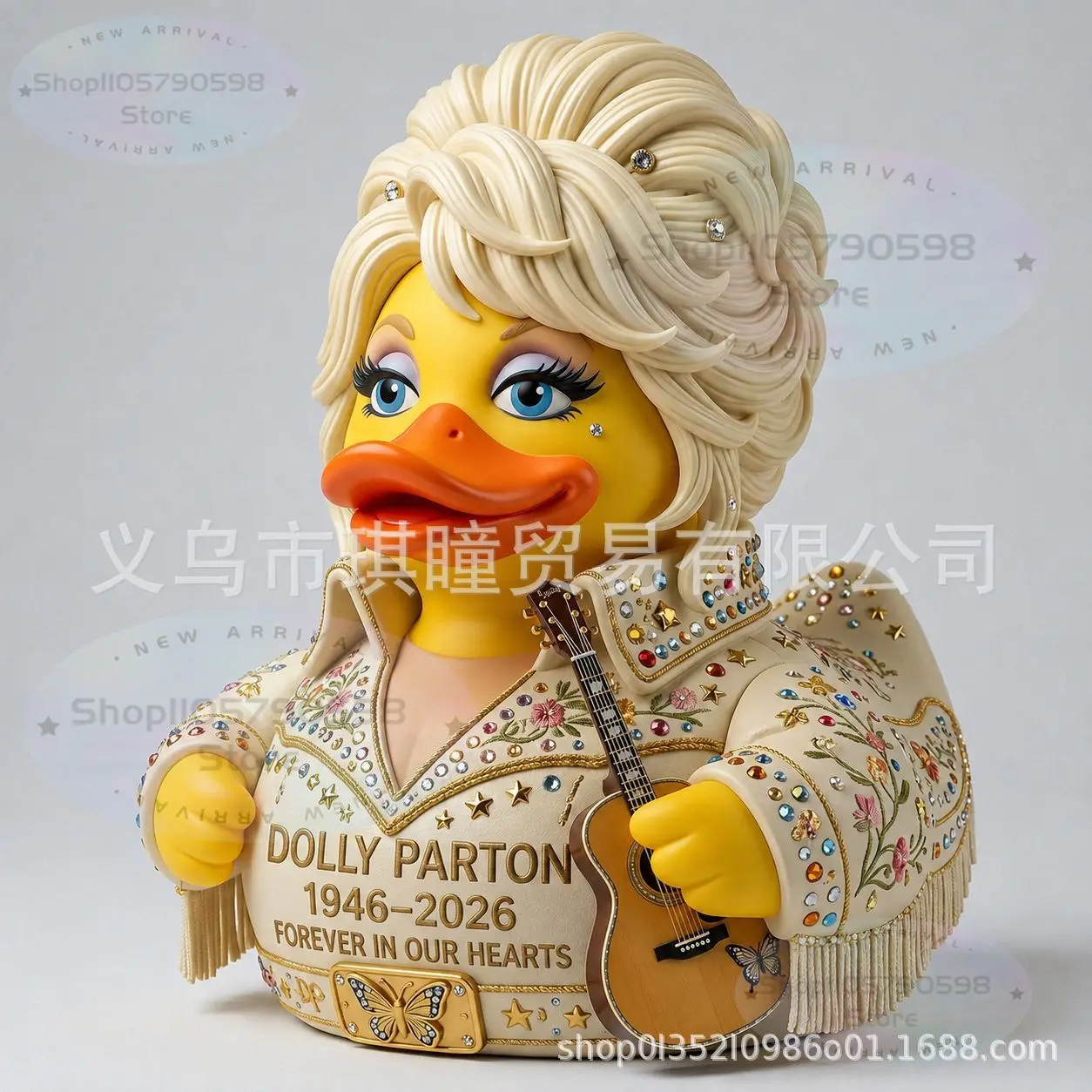 Musician Dolly Duck Resin Figurine,Retro Fringe Rhinestone Outfit Duck Statue with Guitar, Desktop Decoration for Fans Gift