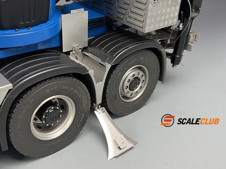 Scaleclub Modell 1/14 Nach dem Doppelachsen-Schlammbrett kann der Werkzeugkasten geöffnet werden – Detail 7