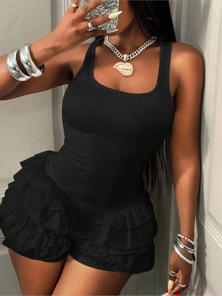 Combinaison courte sans manches moulante pour femme, couleur unie, style tendance, plis, fente latérale, short moulant, combinaison d'été