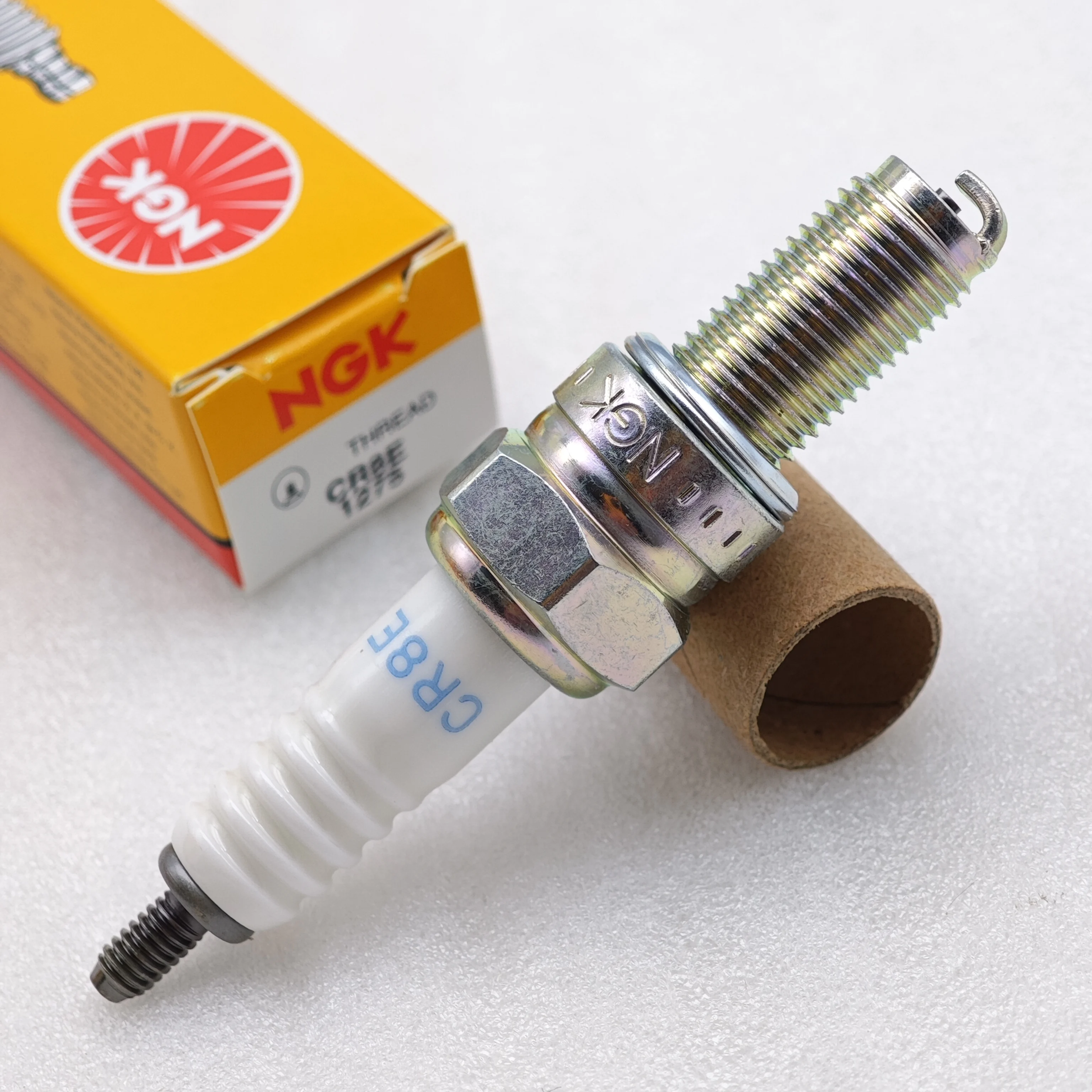 Original NGK Motorcycle Spark Plug CR8E CR8EIX CR8EDX-S Suitable For Benelli 500 Cubs 250TRK502 Jinpeng 250 Huanglong 300/600