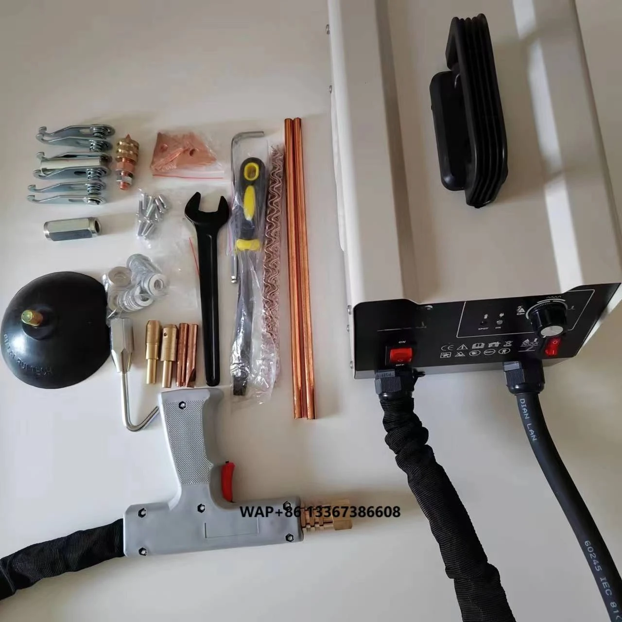 

Hand Held Car Body Repair Equipment/Auto Body Sheet Metal Welder Tools