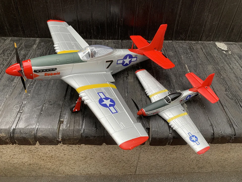 750MM 29.5インチ大型RC航空機 P51 P-51D マスタング A6M P47 4CH
