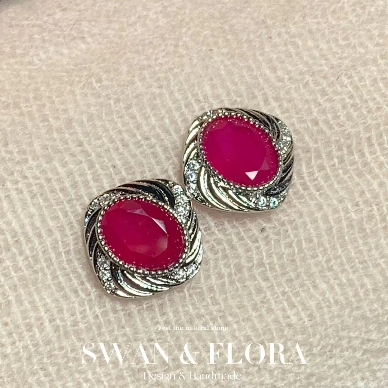 

Oval Natural Ruby Earrings 925 Silver Stud Earring For Women 925 Sterling Silver Cute Gift Prevent Allergy Fine Jewelry