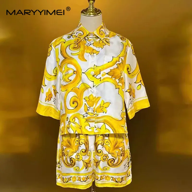 MARYYIMEI Summer Women's Suit Turn-Down Collar Single-Breasted Half Sleeved Tops+Casual Shorts Baroque Print Silk 2 Piece Set