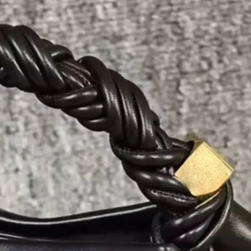 

Беспроводная Bluetooth-колонка VIP 30