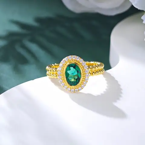 Luxury 100% Real 18k Gold  Women's Vintage Emerald Diamond Ring Oval Pigeon Egg Moissanite Ring