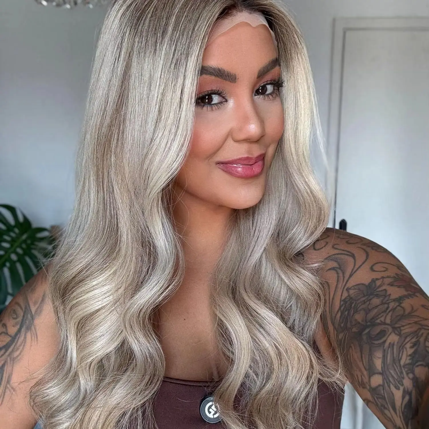 22 Inches Ombre Ash Platinum Blonde Synthetic Lace Top Wigs Long Length Loose Wave Heat Resistant Fiber Wigs On Clearance Sale