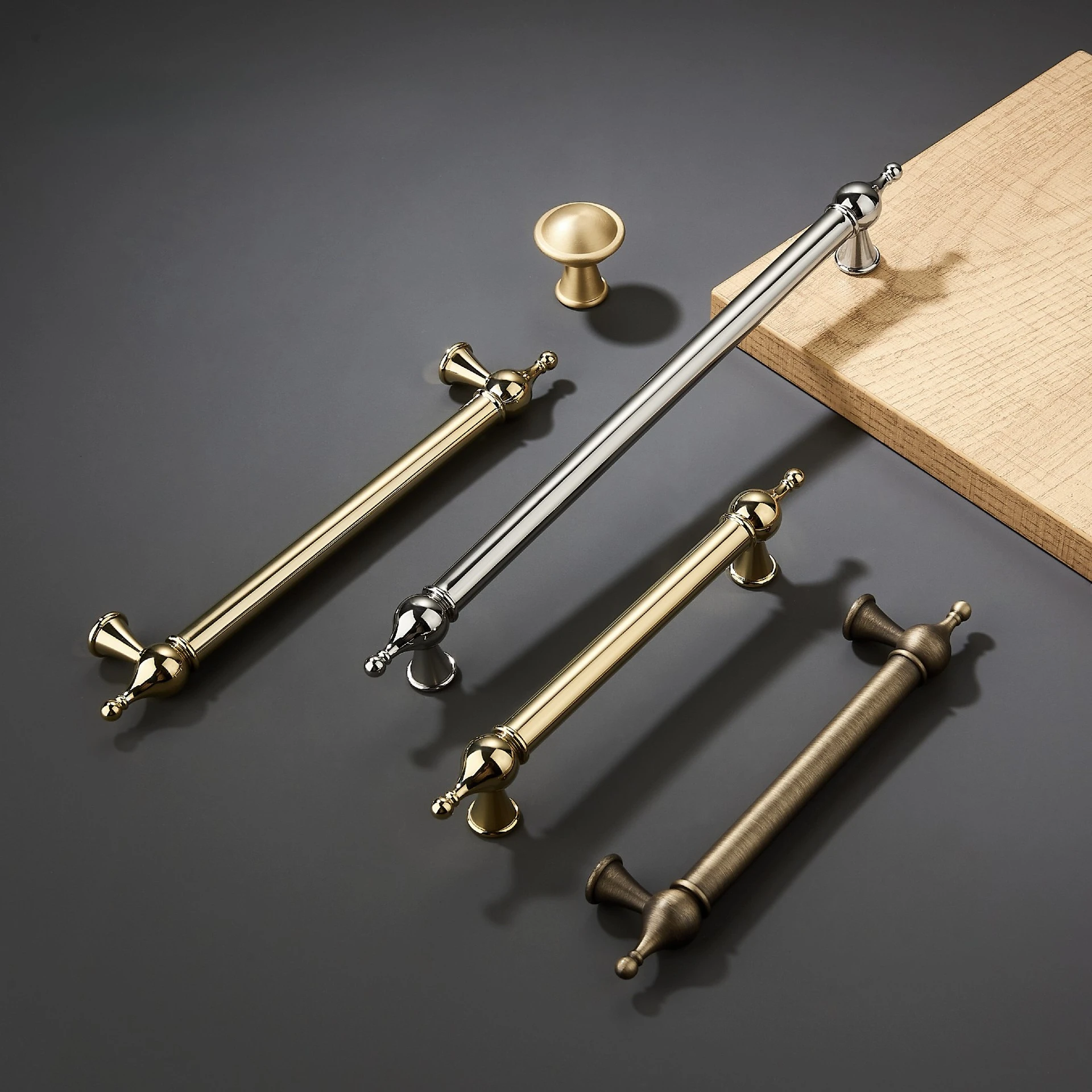 Shiny Gold Silver Brass Furniture Handles Kitchen Cabinet Pull Bar Wardrobe Bar Handle Antique Bronze Drawer Pulls