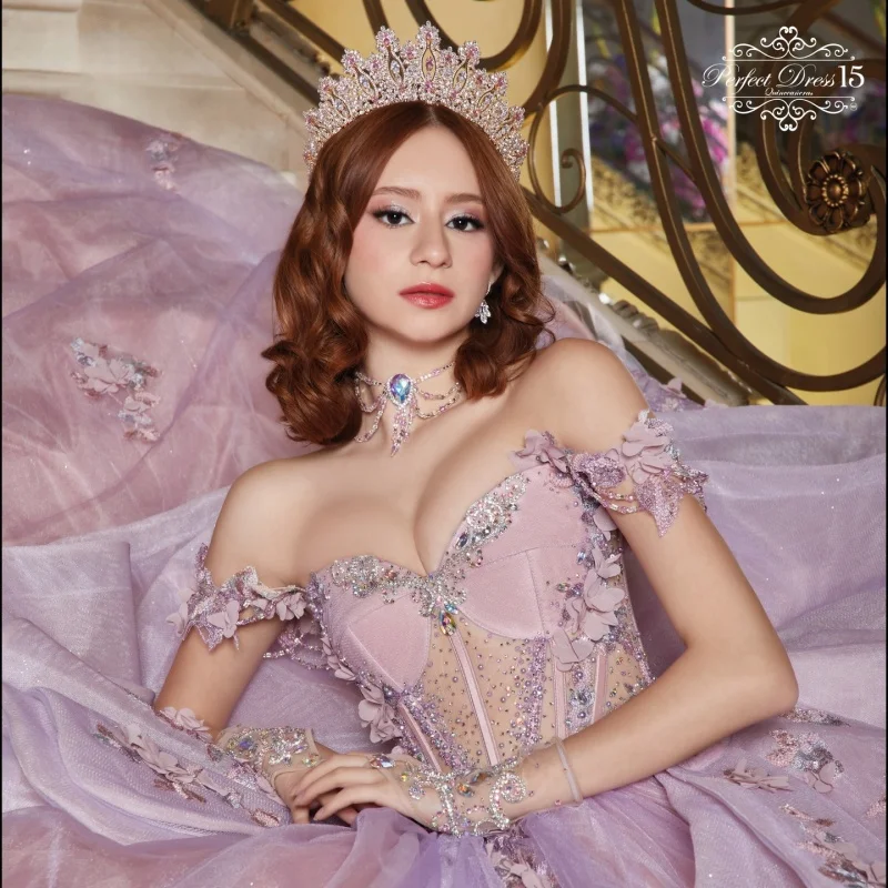 

Лавандовое платье Quinceanera, кружевное многослойное платье с кристаллами и блестками, наклейка с 3D цветком, вышивка бисером, платья de 15, Quinceanera ﻿ Индивидуальный