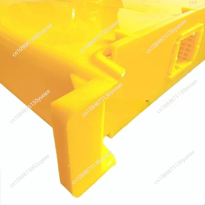 4L Bee Feeder American Feeder Yellow American Feeder Bee Drinking Tool
