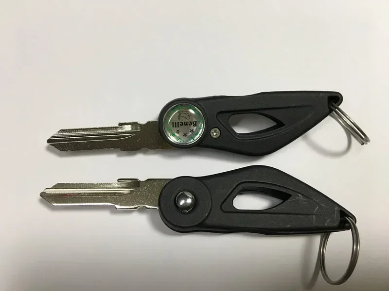 Foldable blank key for Benelli Benelli TNT899 TNT1130 TRE 899 1130 K Amazonas Cafe racer / TNT TRE 899 1130