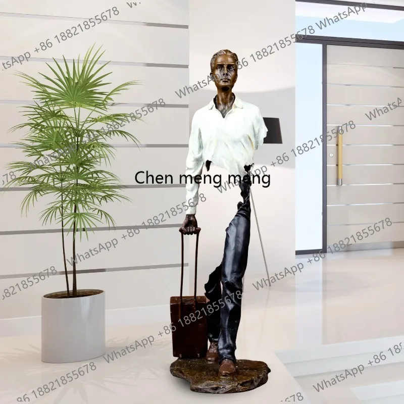 

Bronze Traveler Statue Hot Casting Abstract The Traveler Carry The luggage Bronze Sculpture Handmade Modern Art Home Decor