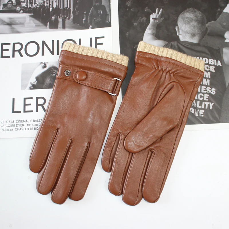 Nuevos guantes de piel de oveja para hombre, estilo de otoño con botones, pantalla táctil, forro polar cálido, guantes de cuero para conducir para