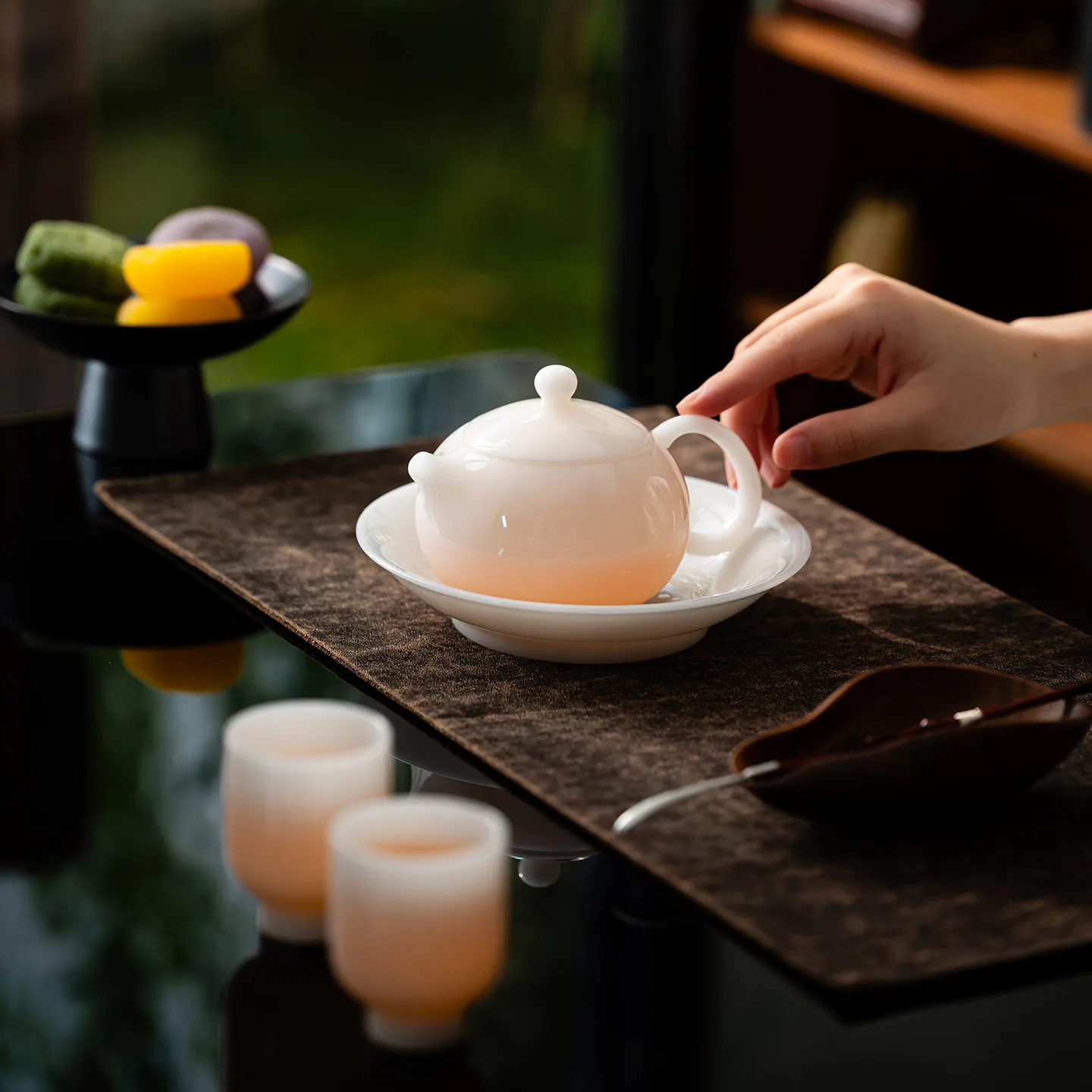 Ice-like Unprocessed Jade Xi Shi Pot Tea Making Device Blanc De Chine Teapot Mini Large