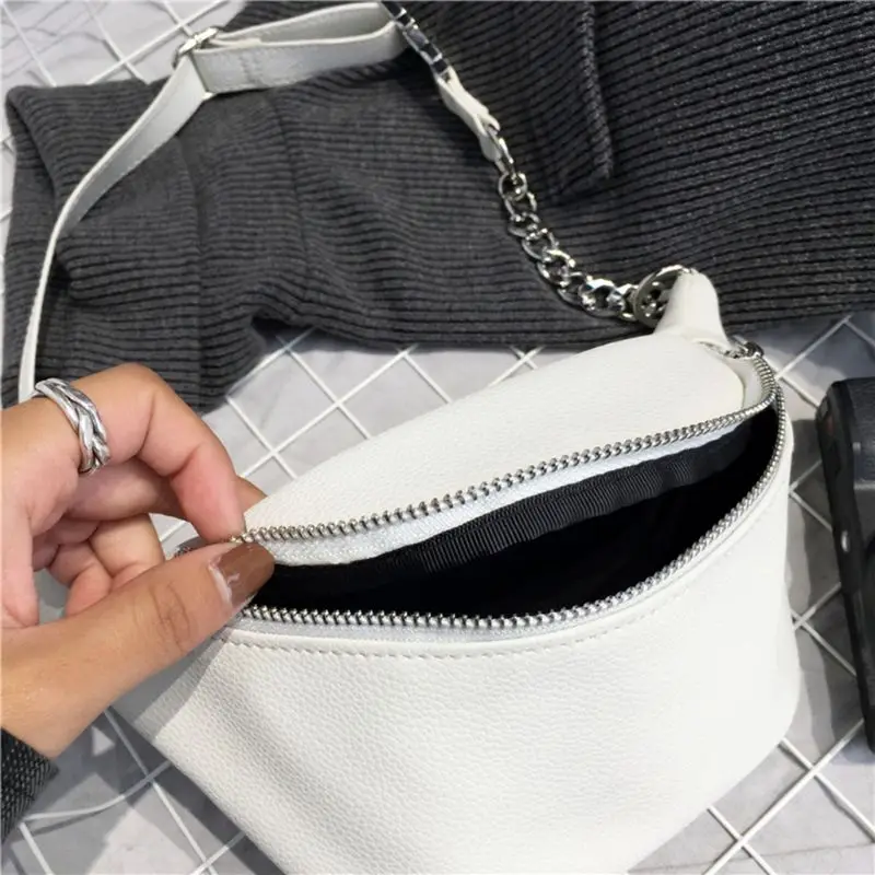 Fashion Chain PU Leather Waist Bag Fanny Pack Chest Bag Phone Purse with Metal Chain for Women