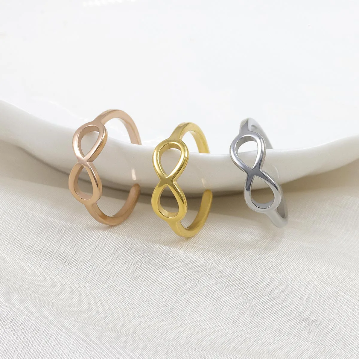 3pc Adjustable Bow Hollow Lotus Design Toe Ring Set